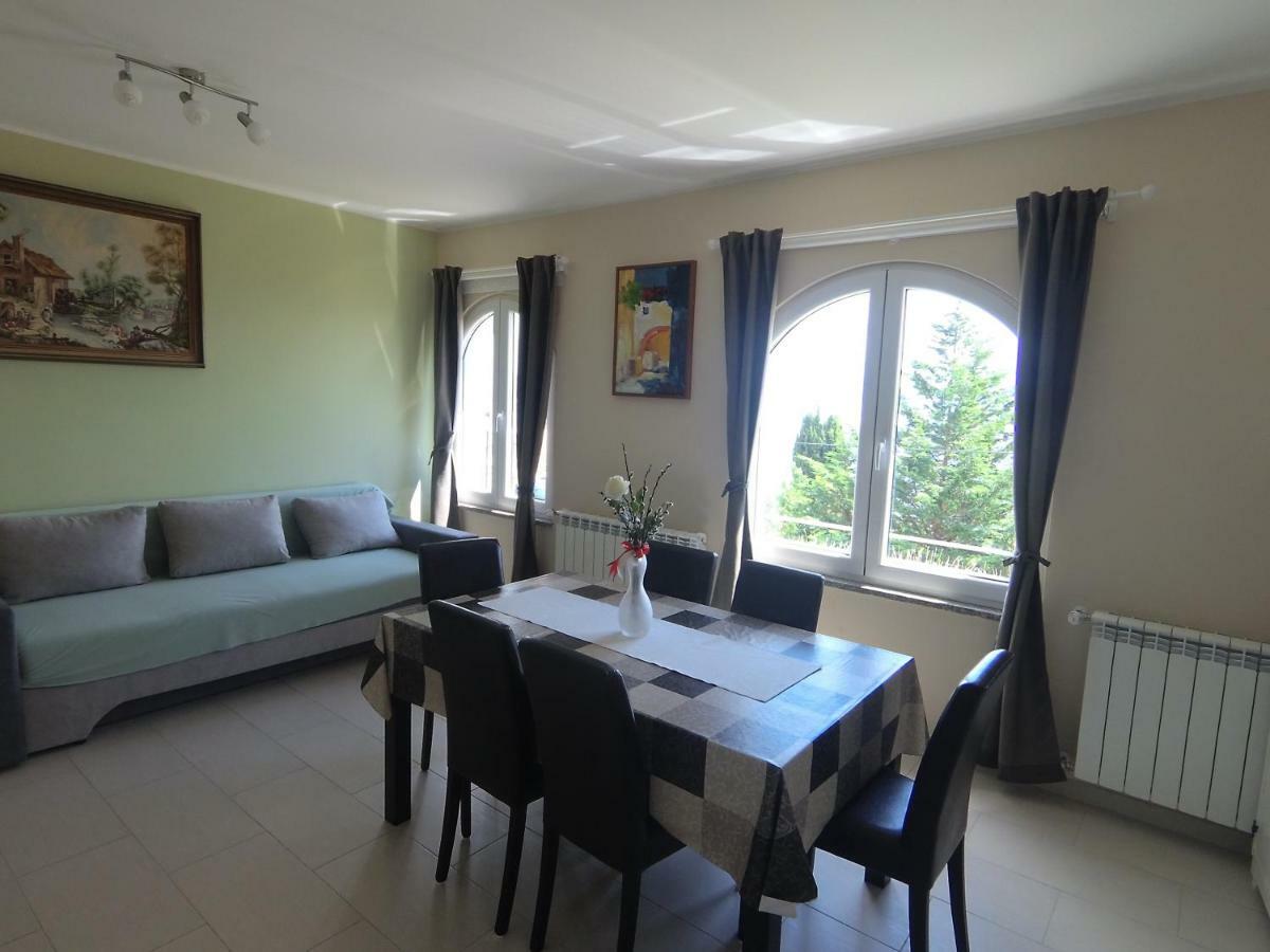 Apartment Antunovic Lovran Exterior foto